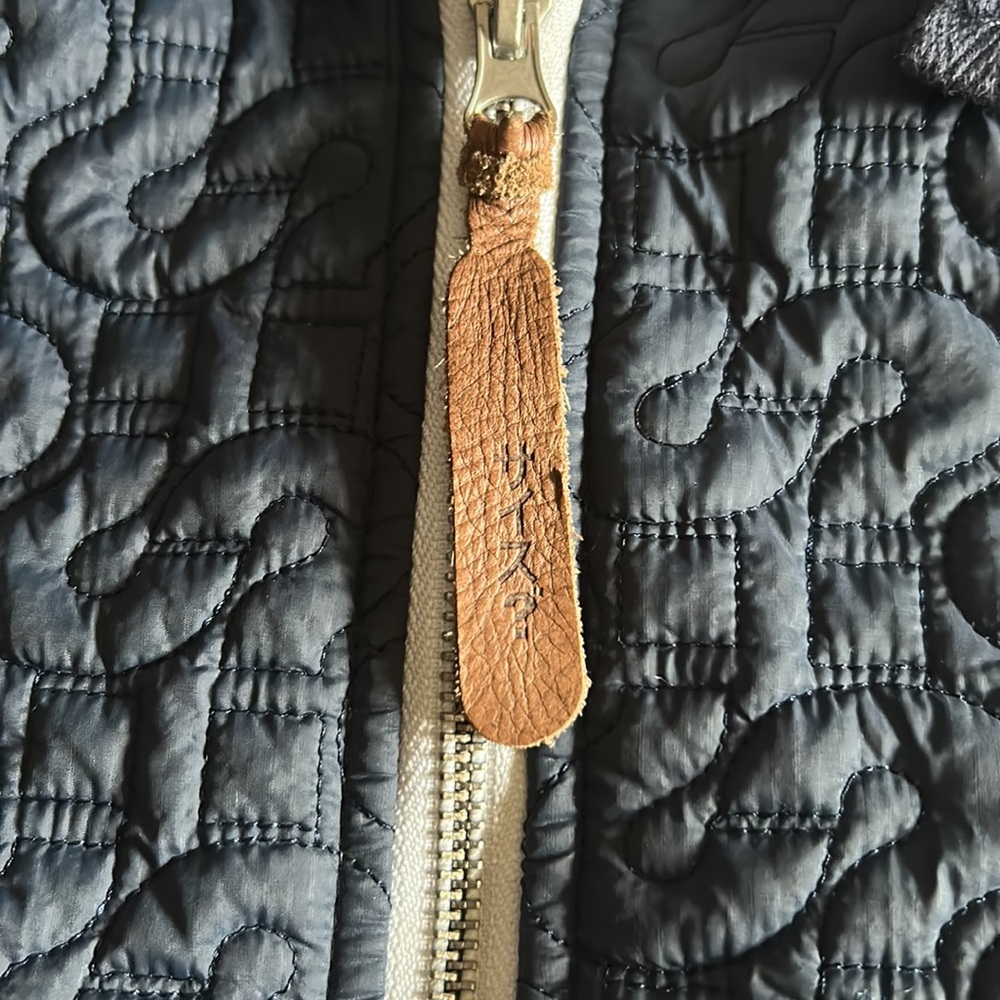SIZE? Very rare navy quilted jacket- limited editionπππ - Picture 4 of 8